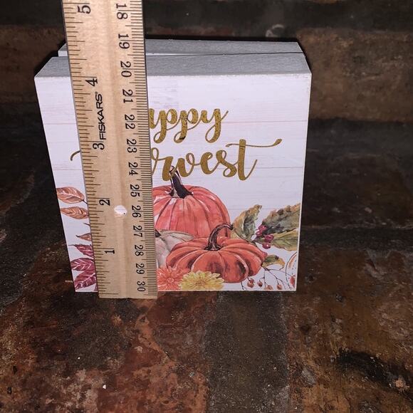 Happy Harvest Fall Table Decorations - Picture 4 of 5